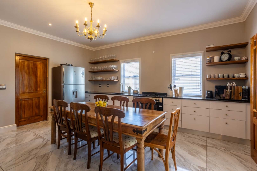 5 Bedroom Property for Sale in Val De Vie Estate Western Cape